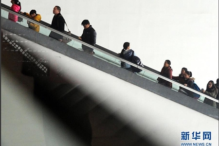 春節(jié)全國(guó)發(fā)送旅客4億人次 同比增6.7%